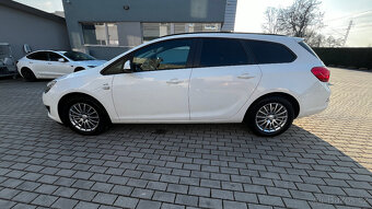 Opel Astra Tourer 1,6 CDTi 81kW - 5