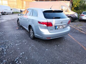 Toyota Avensis kombi 2.0d 2009 - 5