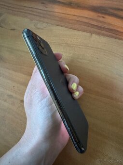 Apple iPhone 11 Pro 256 GB - 5