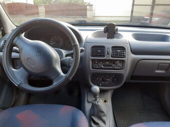 CLIO 1,2I - 5
