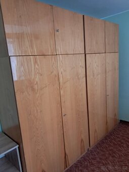 Prodám skříně - 5