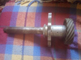 PRAGA 500 BD VRCH MOTORU PŘEVODOVKA - 5