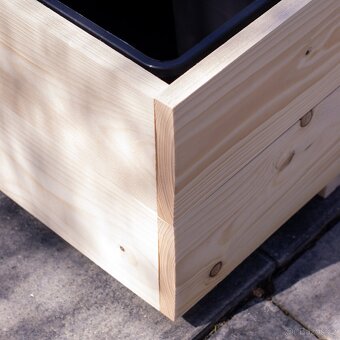 Dřevěný truhlík na terasu - přírodní - 5