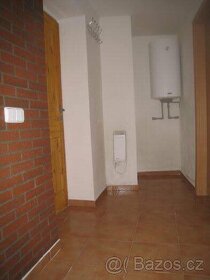 Činžovní dům s 6 byty - Slaný centrum, nová okna a střecha - 5