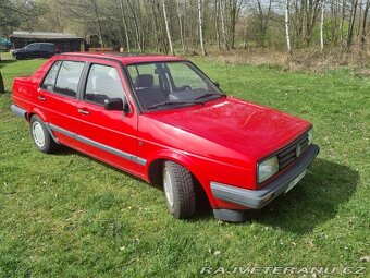 VW Jetta - 5