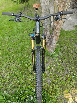 Zánovní našlapané karbonové elektrokolo S-WORKS, vel. S4(L) - 5