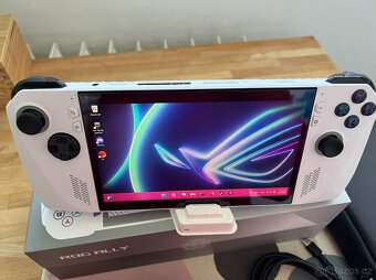 ASUS ROG Ally Z1 Extreme 1TB kompl. balení, pouzdro, záruka - 5