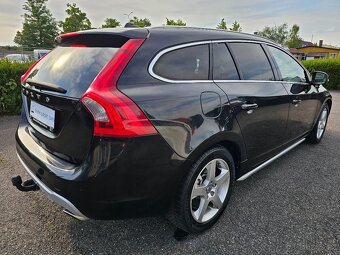 VOLVO V60 2012 T6 224 kW AWD 4x4 R-DESIGN,NAVI,PARK.KAMERA - 5