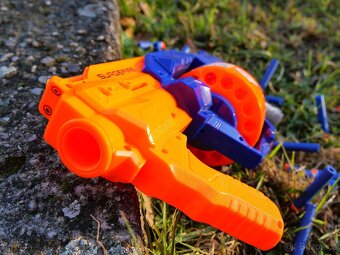Nerf surgefire - 5