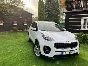 KIA Sportage 2.0 CRDi 4x4 - 5