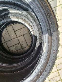 Zimní pneu Bridgestone 225/40/18 - 5
