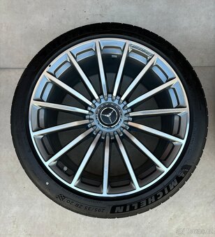 R20 Mercedes AMG GT 4door Mercedes 20 - 5