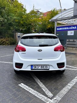 Kia Ceed 1.4 benzín 2017 Hatchback - 5