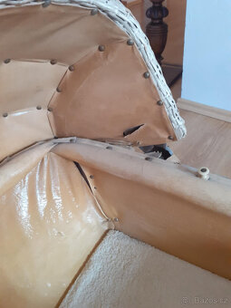 Proutěný kočárek na panenky - 5