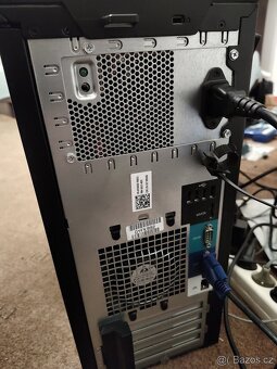 Server Dell PowerErge T110 II  (Intel Xeon ) - 5