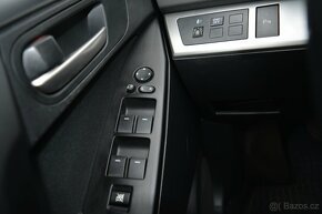 Mazda 3 Vyhřívané přední okno+ tažný - 5