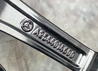 Zimní originální Nová sada Mercedes GLC X254 C254 18” - 5