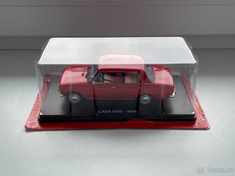 Model auta Lada 1200, Hachette 1:24 - 5