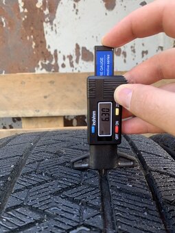4ks 315/35/20/110VXL/275/40/20/106VXL/Gripmax - 5