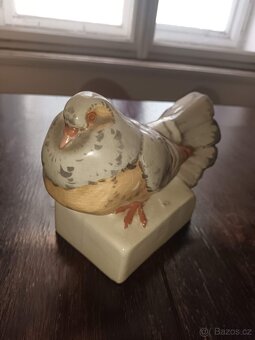 Porcelánová soška holuba - 5