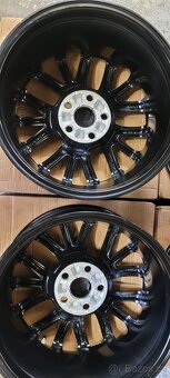 Toyota Corolla XII ,17' alu kola,černé,nové,tpms - 5
