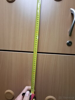 Dřevěné šatní skříně - 5
