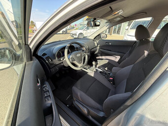 i30 1,6 GDi 93 kW - 5