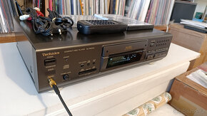 TECHNICS SL-PS670A Stereo CD Player/ Příslušenství - 5