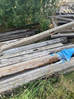 zdarma kvalitní materiál z demolice 100 leté chalupy - 5