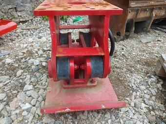 Vibrační deska pro bagry 3-6t - 5