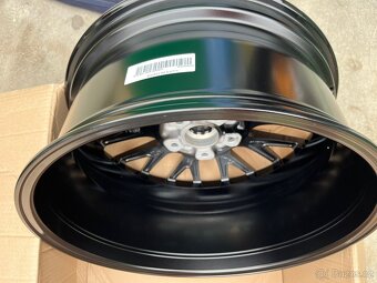 PORSCHE PANAMERA alu kola 21" nové, originál  - 5