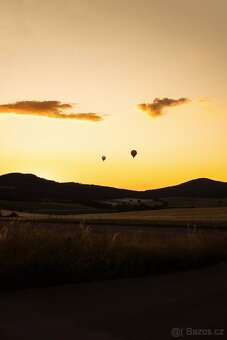 Sony ZV-E10 + Sigma 30mm f/1.4 DC DN | C + 3 baterie + nabíj - 5