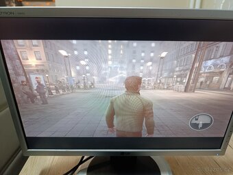 Xbox 360E 500Gb + Kinect + hry - 5