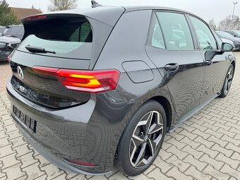 VW ID.3 PRO Life elektro 107kw/tep.čerpadlo/LED/350km/klima - 5