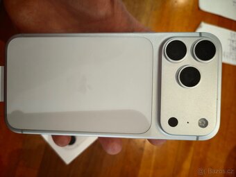 Apple iPhone 17 Pro Max 256GB Silver ZÁNOVNÍ - 5