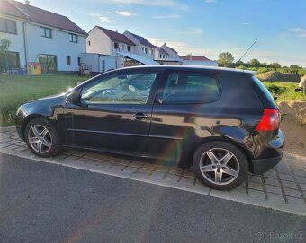 Volkswagen Golf V 1.9TDI Comfortline 77kw 3dv 2008 - 5