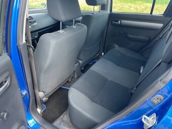 Suzuki Swift 1,3i 68kw rok 2009 - 5