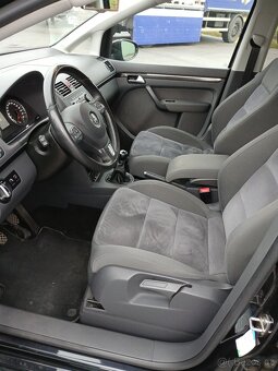 Volkswagen Touran 2.0 TDI 103kw Highline - 5
