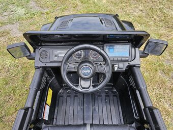 Dětské elektrické autíčko na dálkové ovládání - 5