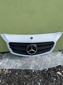 Mercedes Citan W415 - přední maska - 5