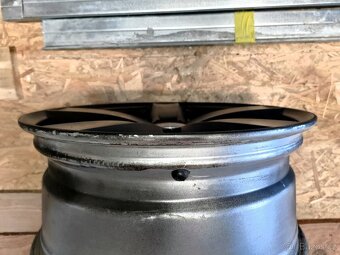 DEZENT 7,5x17 5x114,3 ET38 - 5
