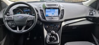 Prodám Ford Kuga Titanium 1.5 EcoBoost 150k man (2019) - 5
