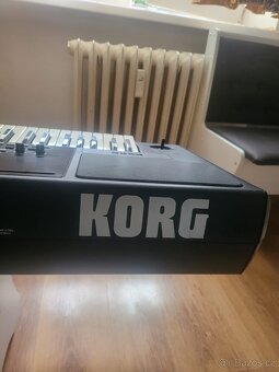 Korg pa 300 - 5