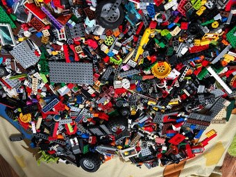 Lego kostičky mix 9kg - 5