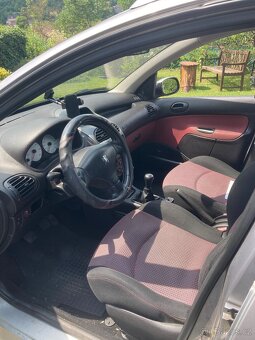 Peugeot 206SW - 5