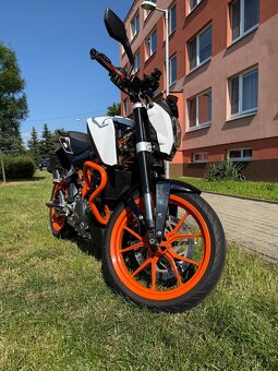 KTM Duke 390 – 2016 | výbava navíc | STK 2027 | A2 - 5