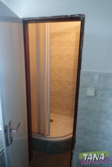 Pronájem obchodní prostory, 56 m2 - Turnov, ev.č. 00235 - 5