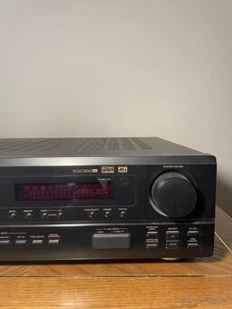 Denon AVR-1602 - 5
