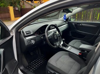Volkswagen Passat B7 2012 - 5