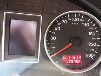 Prodám AUDI A4 - 5